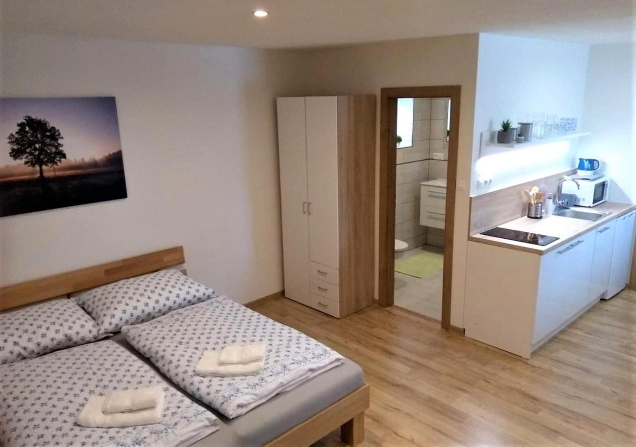 Ademi Apartments Smrecany Екстер'єр фото