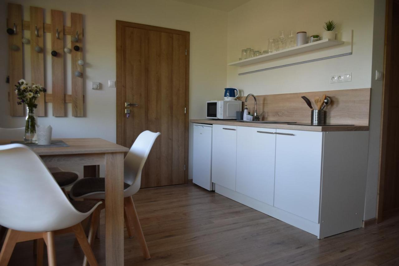 Ademi Apartments Smrecany Екстер'єр фото