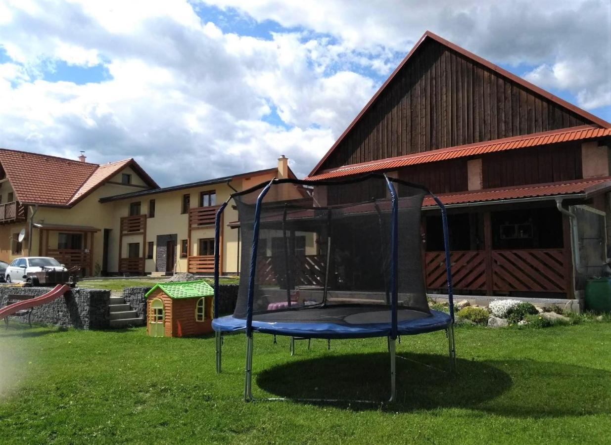 Ademi Apartments Smrecany Екстер'єр фото