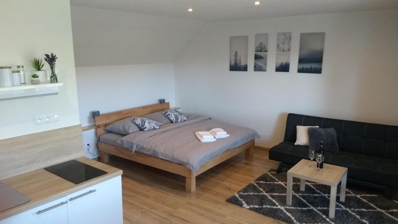 Ademi Apartments Smrecany Екстер'єр фото